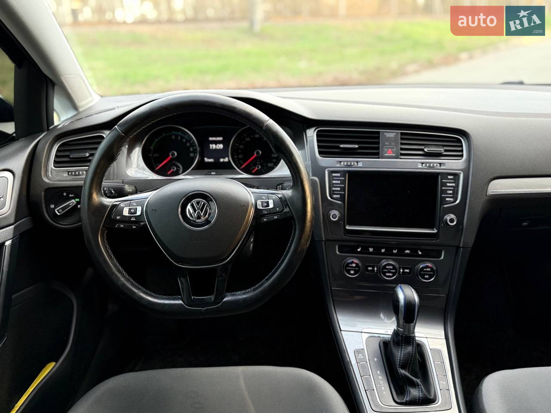 2015 Volkswagen Golf - мініатюра 14