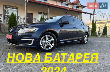 Хетчбек Volkswagen e-Golf 2015 в Золочеві
