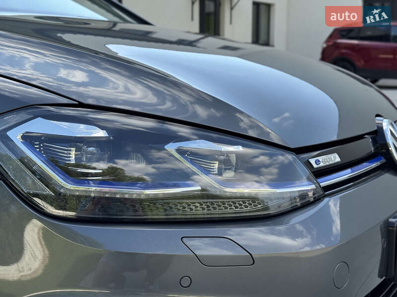 Хетчбек Volkswagen e-Golf 2018 в Луцьку