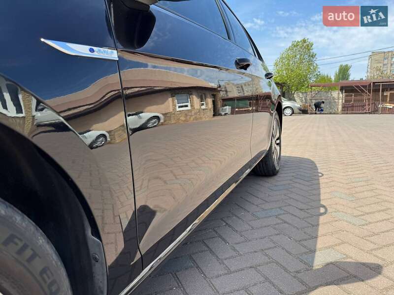 Хетчбек Volkswagen e-Golf 2019 в Запоріжжі