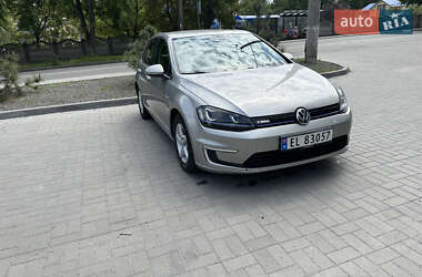 Хэтчбек Volkswagen e-Golf 2015 в Хмельницком