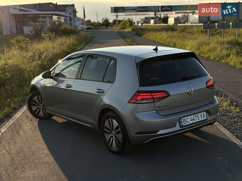 Хэтчбек Volkswagen e-Golf 2017 в Ужгороде фото 7 Хэтчбек Volkswagen e-Golf 2017 в Ужгороде