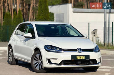 Хетчбек Volkswagen e-Golf 2017 в 