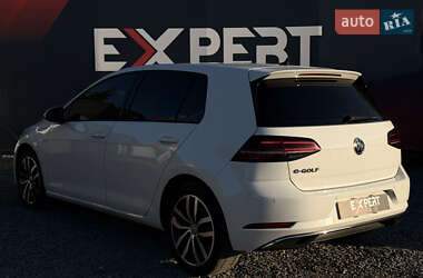 Хетчбек Volkswagen e-Golf 2018 в 