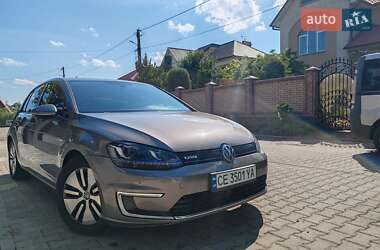 Хэтчбек Volkswagen e-Golf 2016 в 