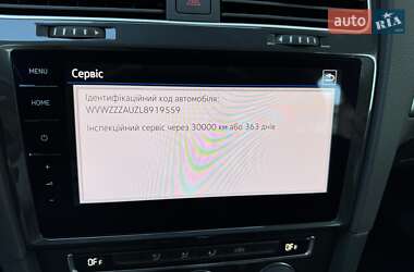 Хэтчбек Volkswagen e-Golf 2020 в 