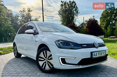 Хэтчбек Volkswagen e-Golf 2016 в Киеве