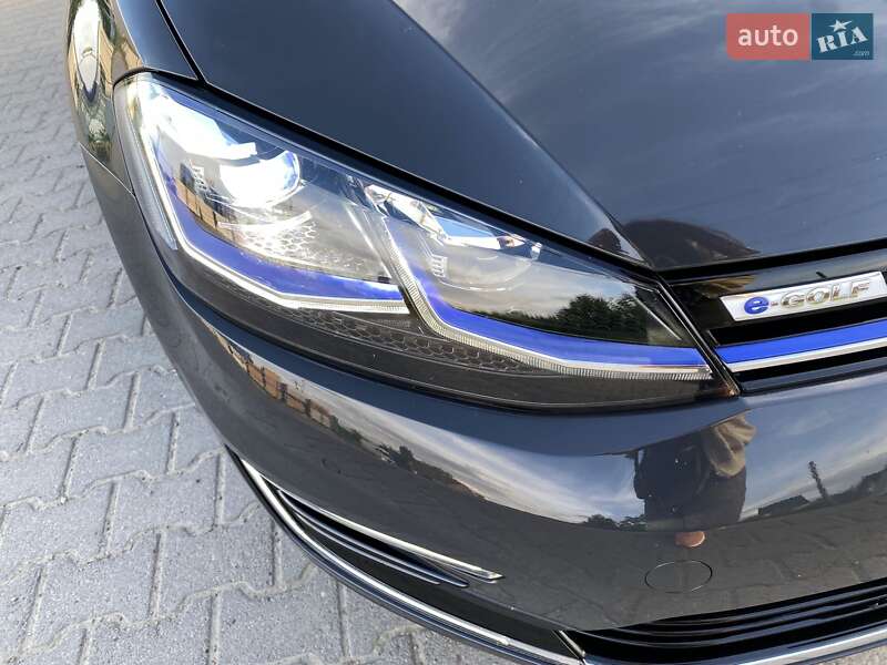 Хетчбек Volkswagen e-Golf 2020 в Хотині