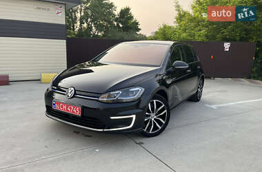 Хетчбек Volkswagen e-Golf 2020 в 