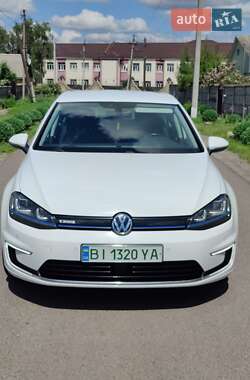 Хэтчбек Volkswagen e-Golf 2014 в 