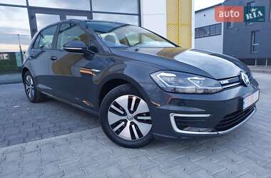 Хетчбек Volkswagen e-Golf 2020 в 