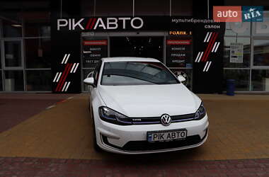 Хетчбек Volkswagen e-Golf 2018 в Львові