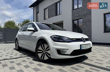 Хетчбек Volkswagen e-Golf 2019 в Києві