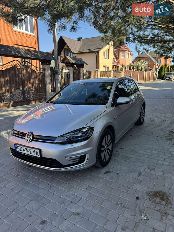 Хэтчбек Volkswagen e-Golf 2019 в Хмельницком