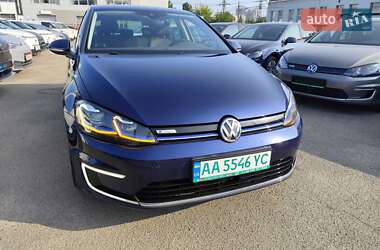 Хетчбек Volkswagen e-Golf 2017 в Києві