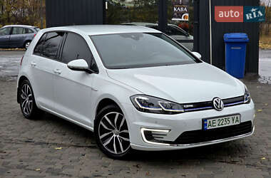 Хэтчбек Volkswagen e-Golf 2020 в Першотравенске