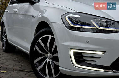Хэтчбек Volkswagen e-Golf 2020 в Першотравенске