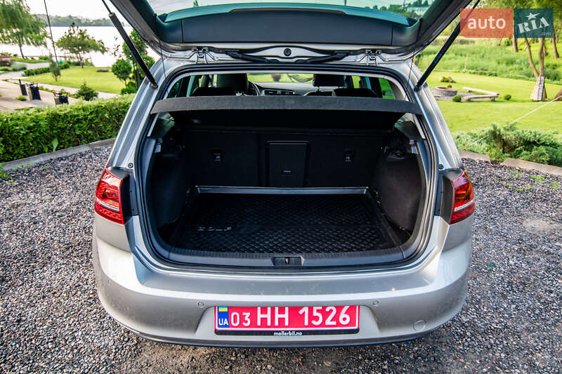 Хетчбек Volkswagen e-Golf 2016 в Умані