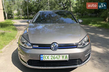 Хэтчбек Volkswagen e-Golf 2016 в Хмельницком