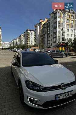 Хэтчбек Volkswagen e-Golf 2020 в Ивано-Франковске