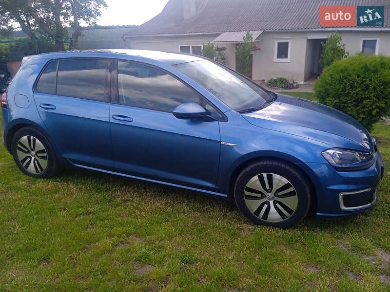 Хэтчбек Volkswagen e-Golf 2014 в Тернополе