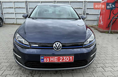 Хэтчбек Volkswagen e-Golf 2016 в Львове