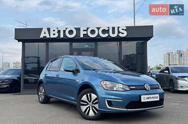 Хэтчбек Volkswagen e-Golf 2016 в Киеве