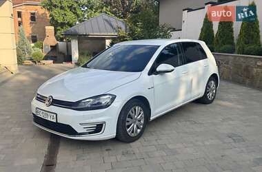 Хетчбек Volkswagen e-Golf 2020 в 