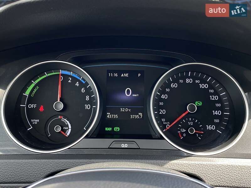 Хетчбек Volkswagen e-Golf 2020 в Львові