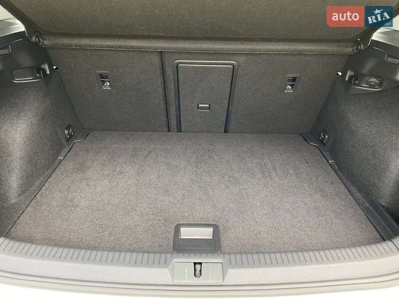 Хетчбек Volkswagen e-Golf 2020 в Львові