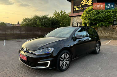 Хэтчбек Volkswagen e-Golf 2016 в Ровно