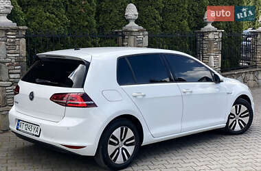 Хэтчбек Volkswagen e-Golf 2015 в 