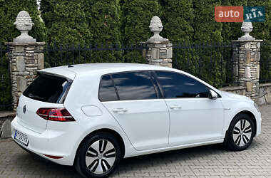 Хэтчбек Volkswagen e-Golf 2015 в 