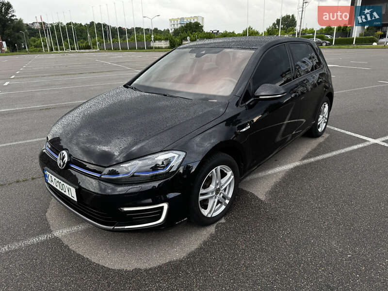 Volkswagen e-Golf 2017