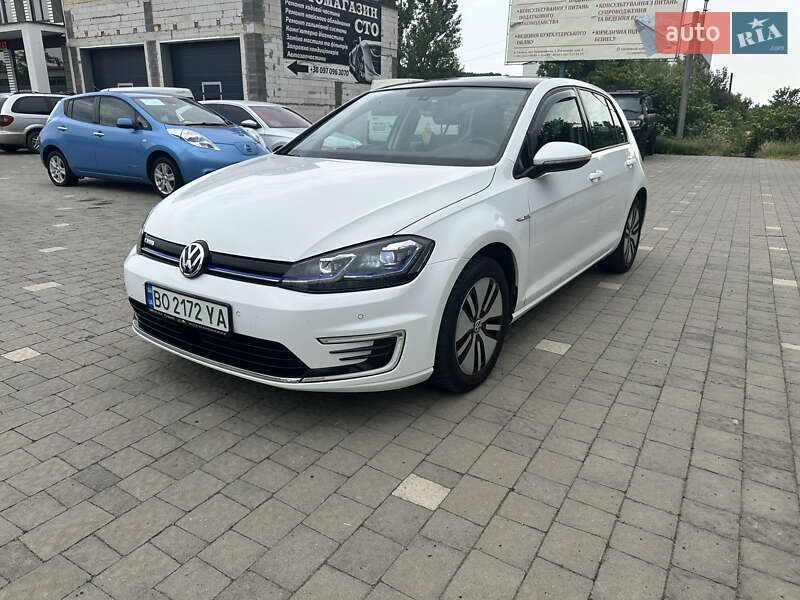 Хетчбек Volkswagen e-Golf 2019 в Іршаві