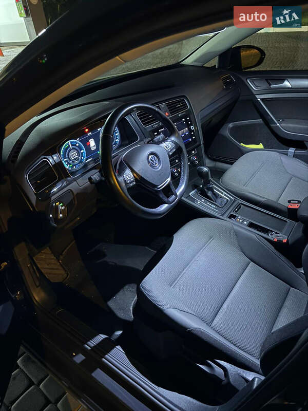 Хетчбек Volkswagen e-Golf 2019 в Харкові