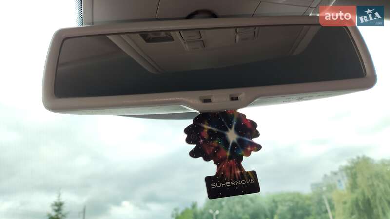 Хетчбек Volkswagen e-Golf 2016 в Львові фото 33 Хетчбек Volkswagen e-Golf 2016 в Львові