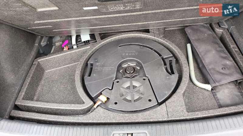 Хэтчбек Volkswagen e-Golf 2016 в Львове