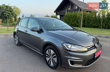 Хэтчбек Volkswagen e-Golf 2018 в 
