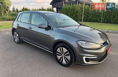 Хэтчбек Volkswagen e-Golf 2018 в 