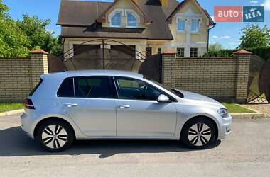 Хетчбек Volkswagen e-Golf 2015 в Хмельницькому