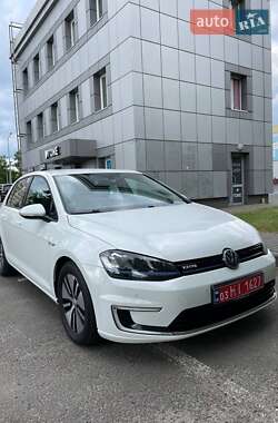 Хэтчбек Volkswagen e-Golf 2015 в Львове