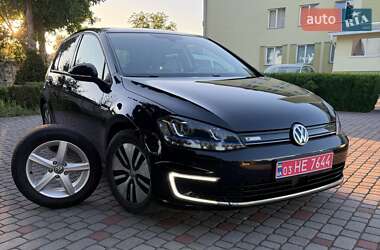 Хэтчбек Volkswagen e-Golf 2015 в Тернополе