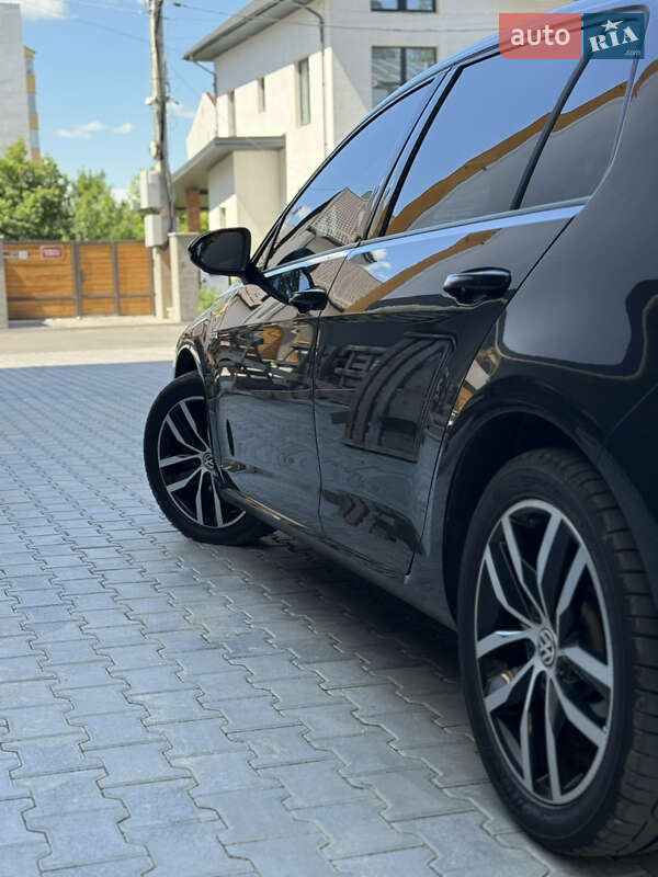 Хэтчбек Volkswagen e-Golf 2020 в Виннице