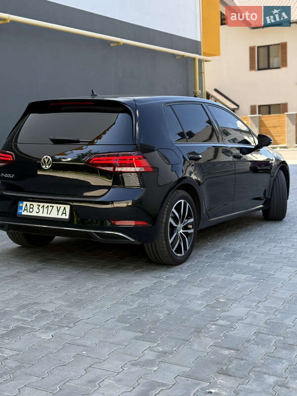 Хэтчбек Volkswagen e-Golf 2020 в Виннице