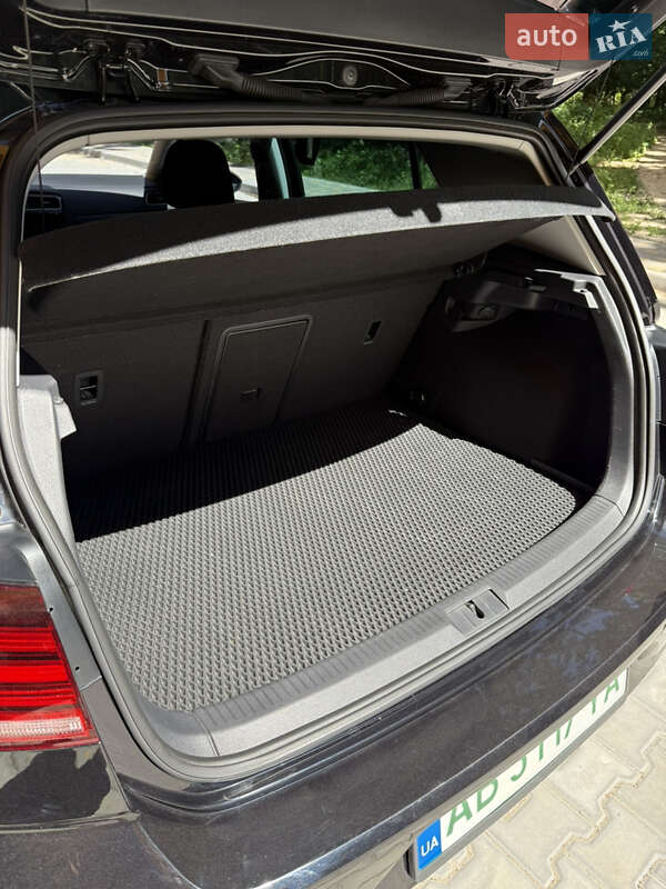 Хэтчбек Volkswagen e-Golf 2020 в Виннице