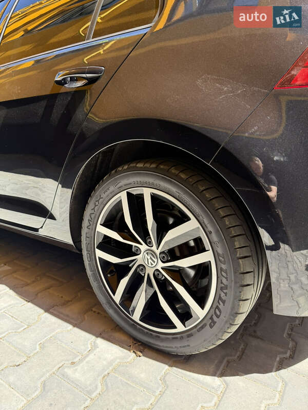 Хэтчбек Volkswagen e-Golf 2020 в Виннице