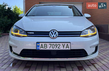 Хетчбек Volkswagen e-Golf 2017 в Вінниці
