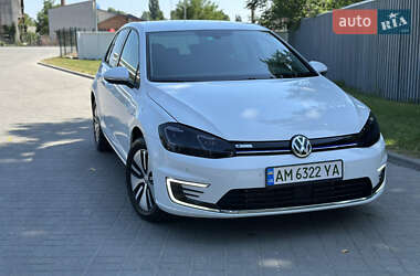 Хэтчбек Volkswagen e-Golf 2017 в Житомире
