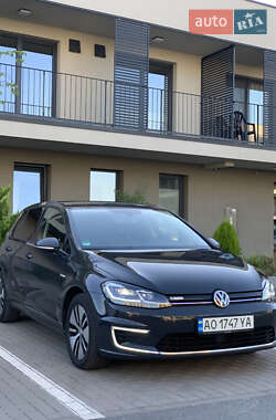 Хэтчбек Volkswagen e-Golf 2020 в Ужгороде